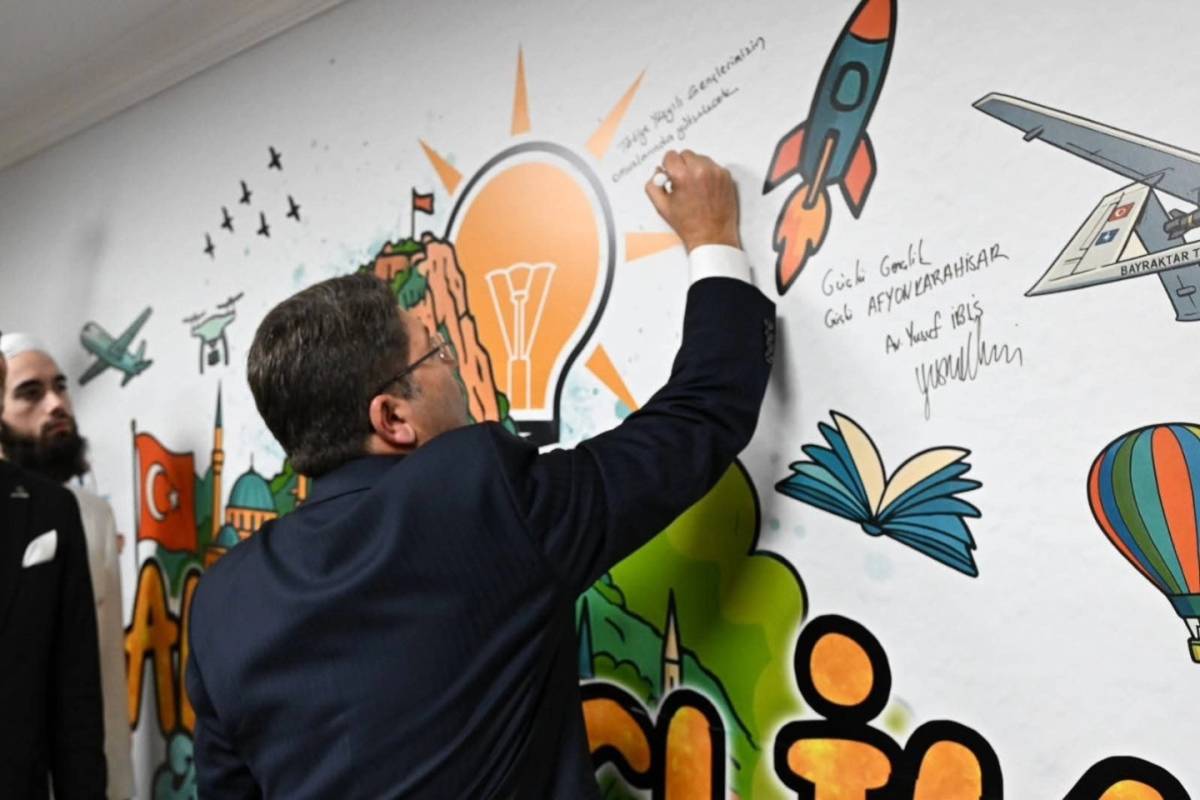 Adalet Bakanı Yılmaz Tunç’tan AK Parti Afyonkarahisar İl Gençlik Kolları'na Ziyaret