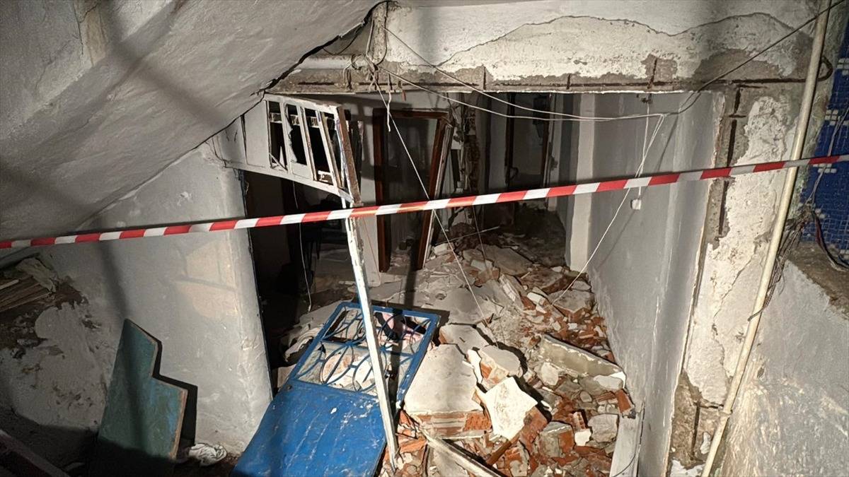 Bağcılar’da Bodrum Katında Patlama: 1’i Ağır 3 Yaralı!