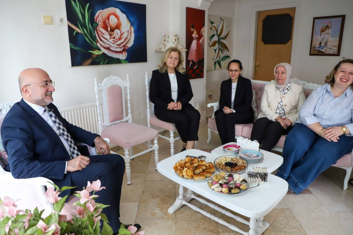 Afyonkarahisar AK Parti’den Kadın Girişimcilerle Destek Ziyareti