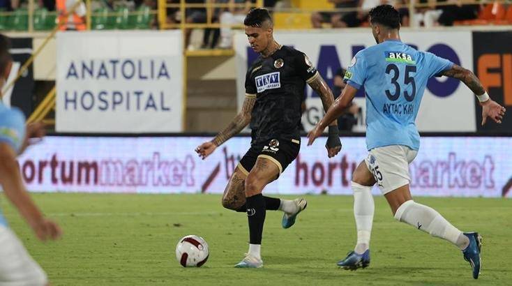 Süper Lig'de Alanyaspor – Kasımpaşa Maçı Ne Zaman Hangi Kanalda İzlenir? Muhtemel 11'ler!