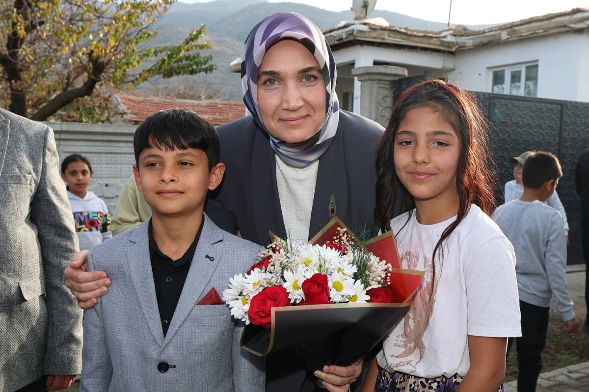 Vali Yiğitbaşı, Yeşilyurt Köyü Cem Evi’nin Açılışına Katıldı