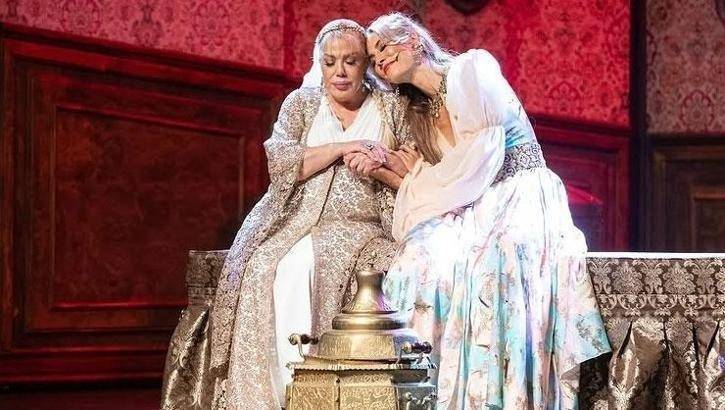 ‘Yedi Kocalı Hürmüz’ Krizi Büyüyor: Mine Koşan’dan Çağla Şıkel’e Sert Gönderme!