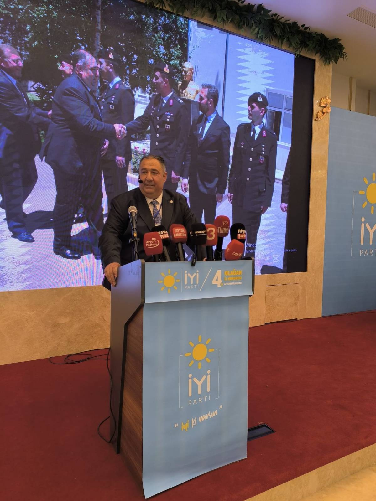 İYİ Parti Afyonkarahisar İl Başkanı Mısırlıoğlu Güven Tazeledi