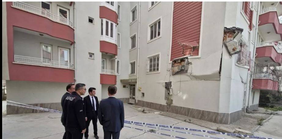 Müdür Karayol’dan İhlas Evleri'nde Göçme Riski İncelemesi