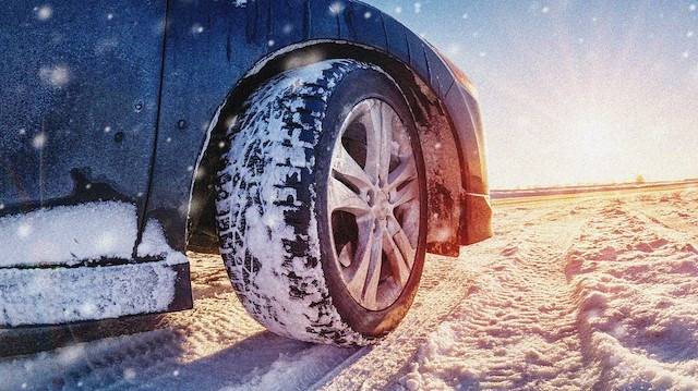 Bakan Uraloğlu Açıkladı: Zorunlu Kış Lastiği Uygulaması Yeni Tarihleri Belli Oldu!