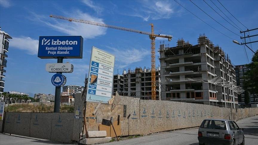 İzmir Büyükşehir Belediyesi “İş Makinesi ve Araç Kiralama” Davasında Ara Karar Açıklandı!