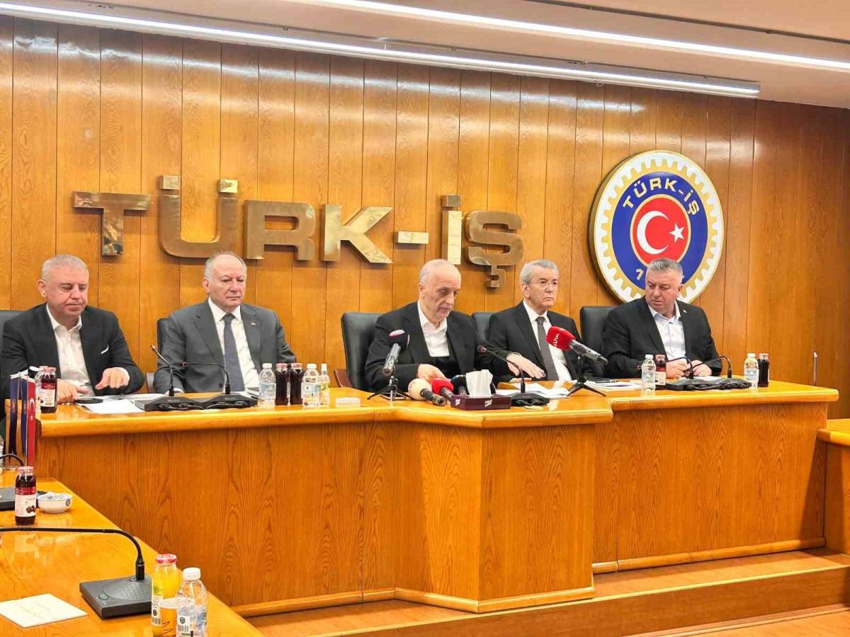 TÜRK-İŞ Genel Başkanı Ergün Atalay'dan Asgari Ücret Açıklaması Geldi!