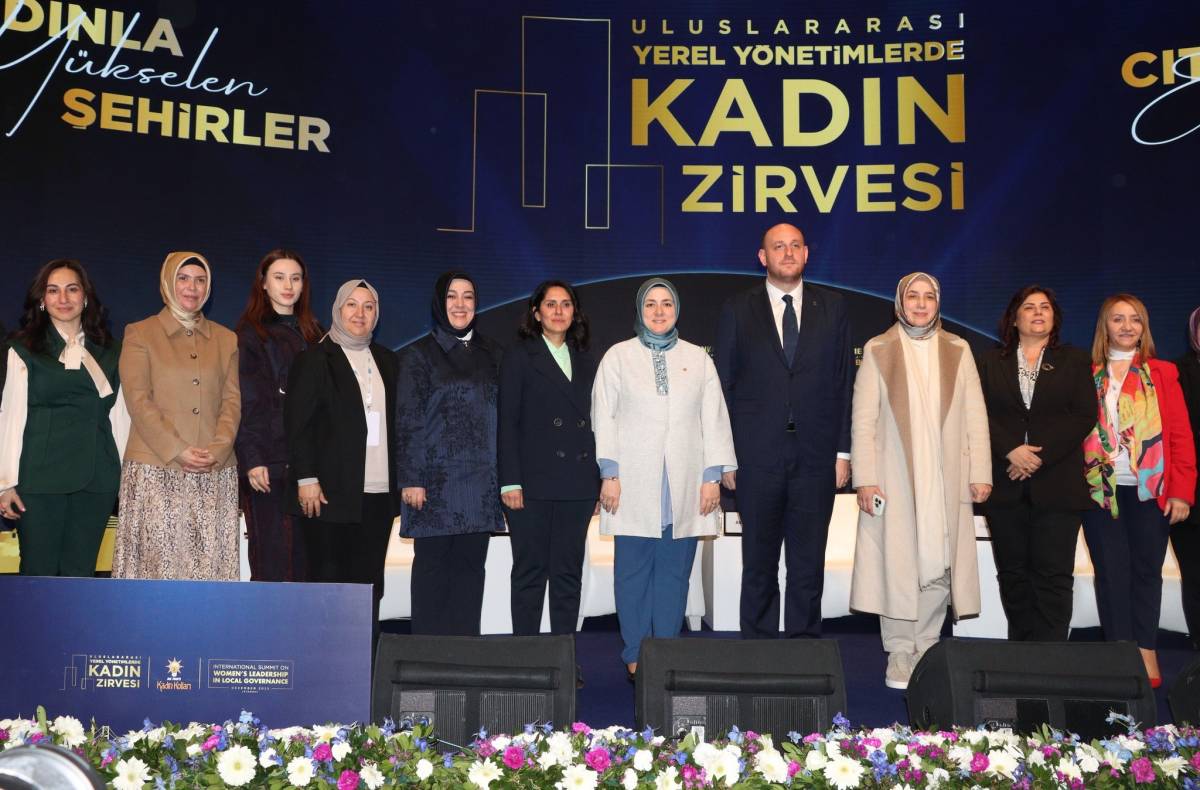 Başkan Kılınçarslan, “Uluslararası Yerel Yönetimlerde Kadın Zirvesine” Programına Katıldı