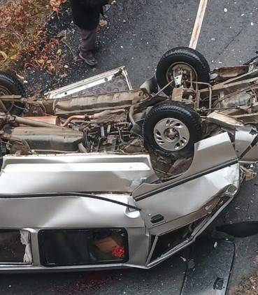 Artvin’de Feci Kaza: Bariyerleri Aşan Araç Alt Yola Düştü, 3 Kişi Hayatını Kaybetti!