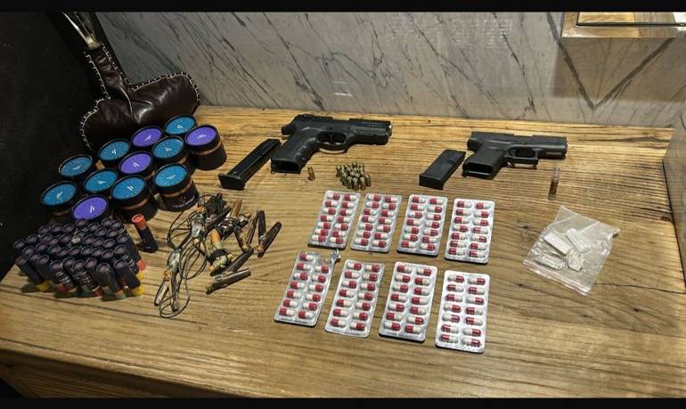 Son Dakika: Oyuncu Ezgi Eyüboğlu İstanbul Uyuşturucu Operasyonu Kapsamında Gözaltında!