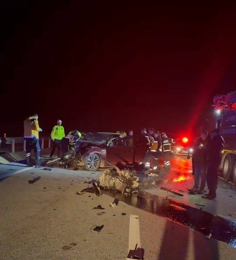 SON DAKİKA: Çanakkale’de 5 Kişinin Can Verdiği Feci Kazada Kahreden Detaylar Ortaya Çıktı!