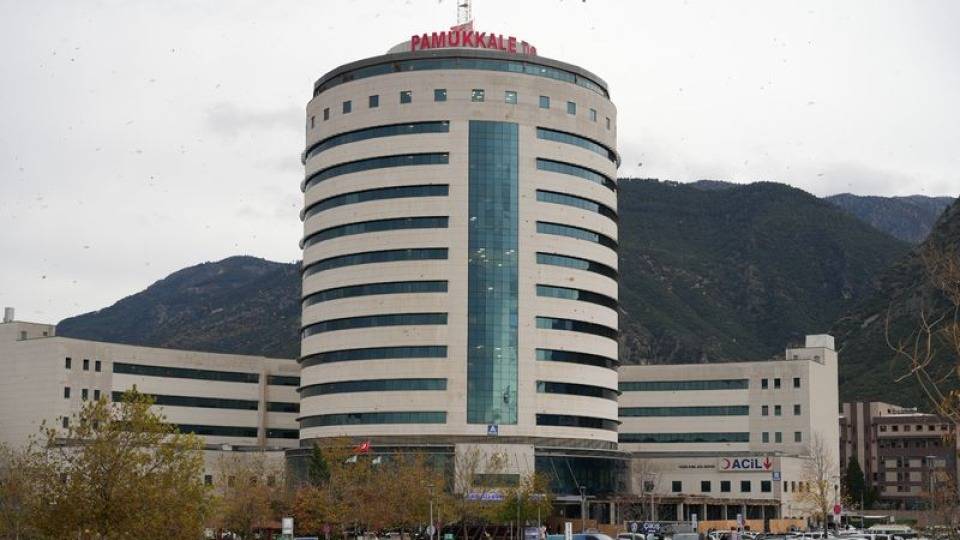 Denizli’de 7,5 Aylık Bebeğe Şiddet İddiası: Yoğun Bakımda Tedavisi Sürüyor!