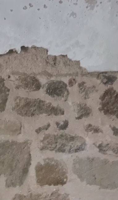 Afyonkarahisar Sinanpaşa ‘da 700 Yıllık Kureyş Baba Türbesi Kaderine Terk Edildi