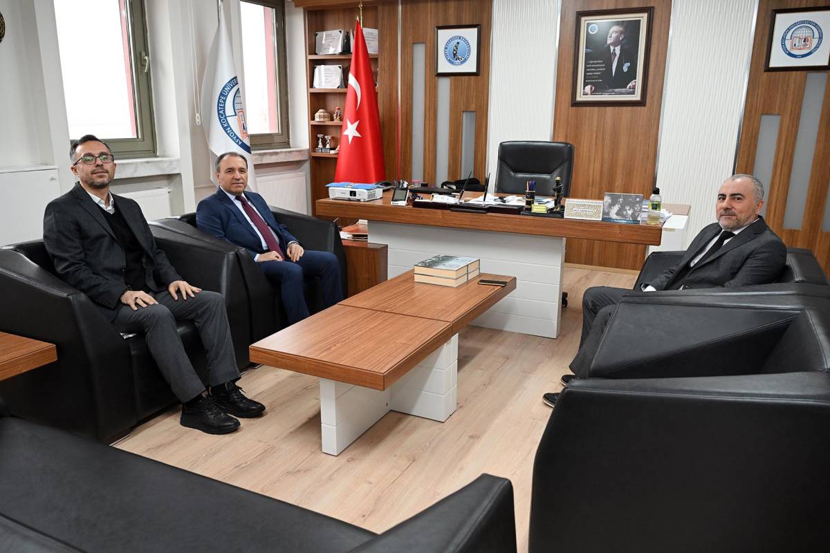 AKÜ Rektörü Karakaş, Sosyolojinin Geçmişini ve Geleceğini Anlattı