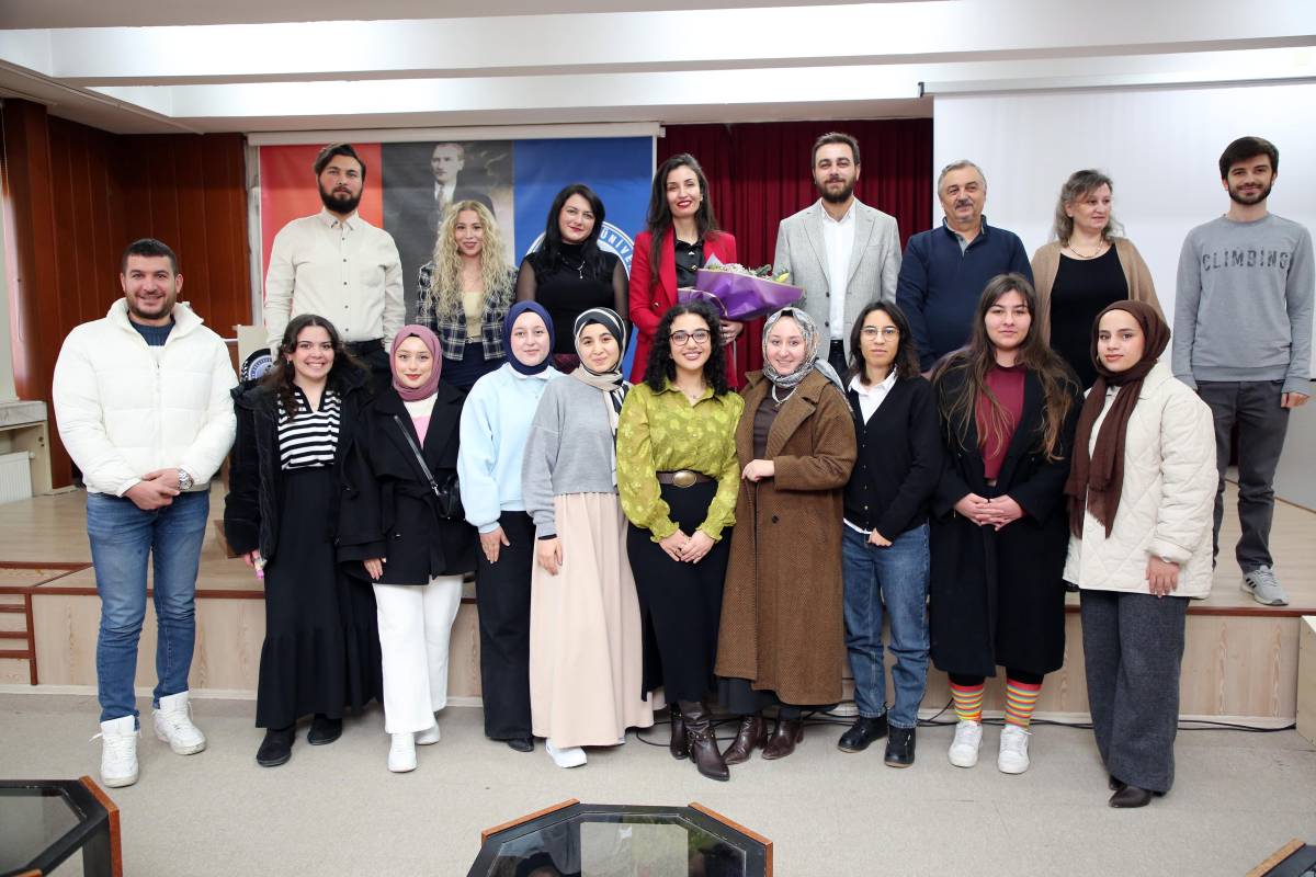 AKÜ’de Doç.Dr. Nas Tarafından Akademik İletişimin Gücü Konferansı Düzenlendi