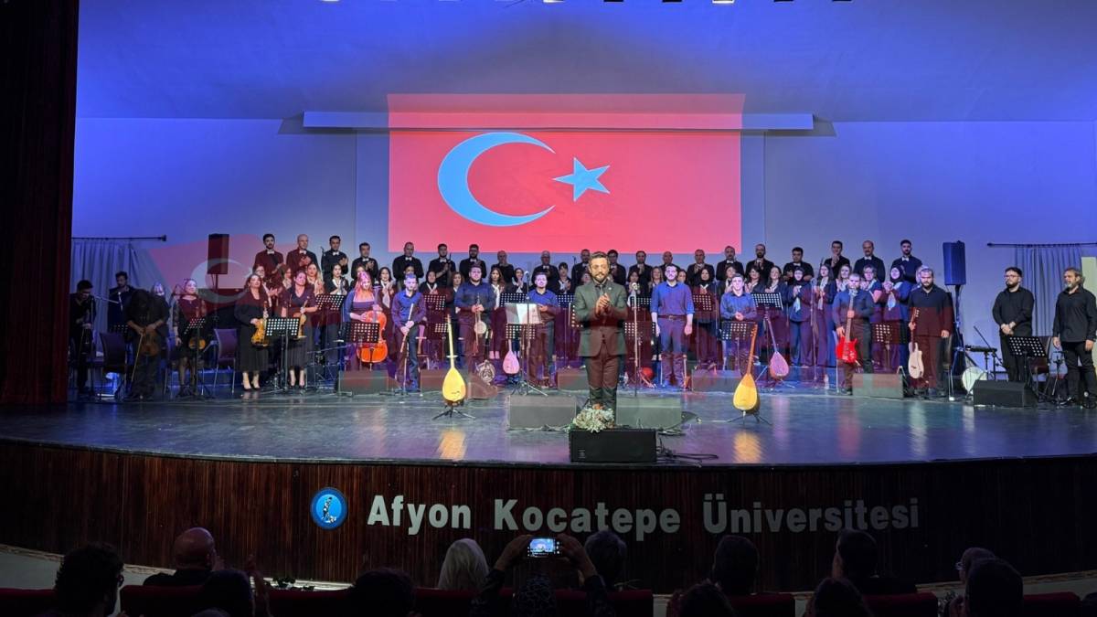 Âşık Veysel Türküleri “Karanlıktan Işığa” Konserinde Hayat Bulacak