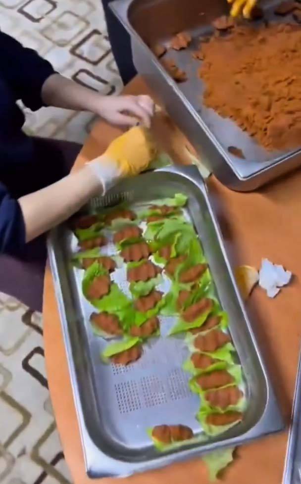 Bacım Sultan Yurdu'nda Öğrenciler Çiğköfte Yaptı