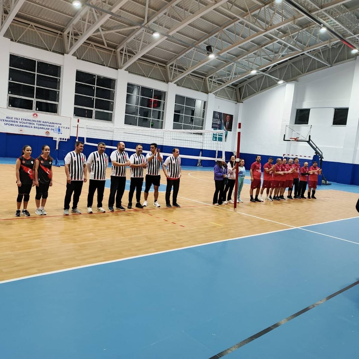Çay’da ‘2025 Aile Yılı’ Coşkusu Voleybol Turnuvası ile Başladı