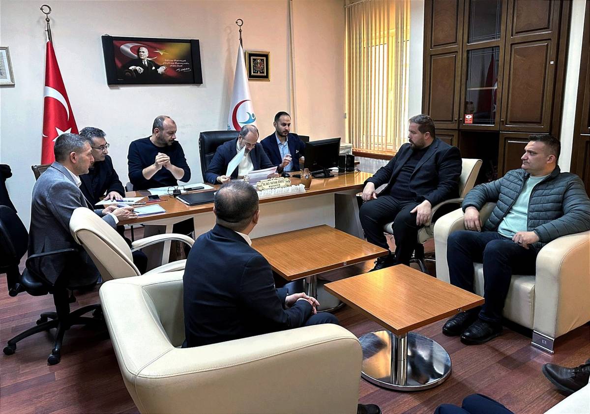 İl Sağlık Müdürü Öztürk Emirdağ Devlet Hastanesinde İncelemelerde Bulundu