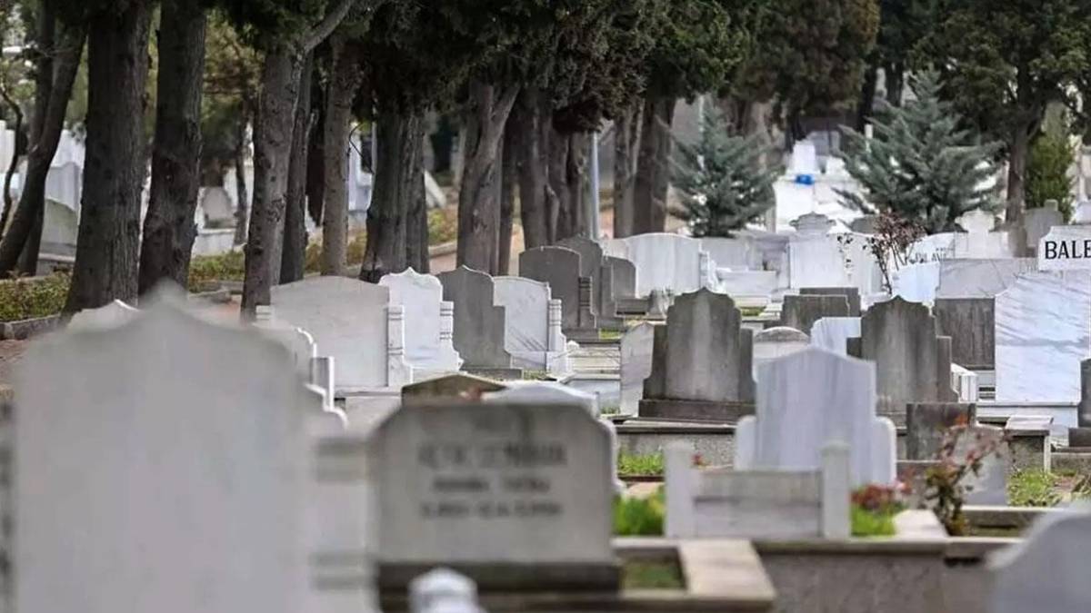 İstanbul’da Mezarlık Hizmetlerine Yüzde 200 Oranında Zam Yapıldı: 2026'da Rekor Ücretler!