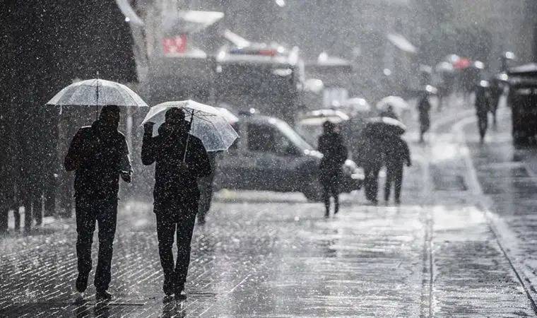 Meteroloji Genel Müdürlüğü Uyardı: İstanbul'da Kar Yağışı Bekleniyor- Sıcaklık 8 Derece Birden Düşecek!