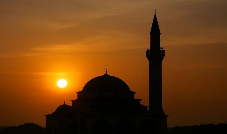 AKŞAM EZANI 21 ARALIK 2025: Akşam Ezanı Saat Kaçta Okunuyor? Üç Aylar İlk Gün Diyanet Akşam Ezanı Saatleri!