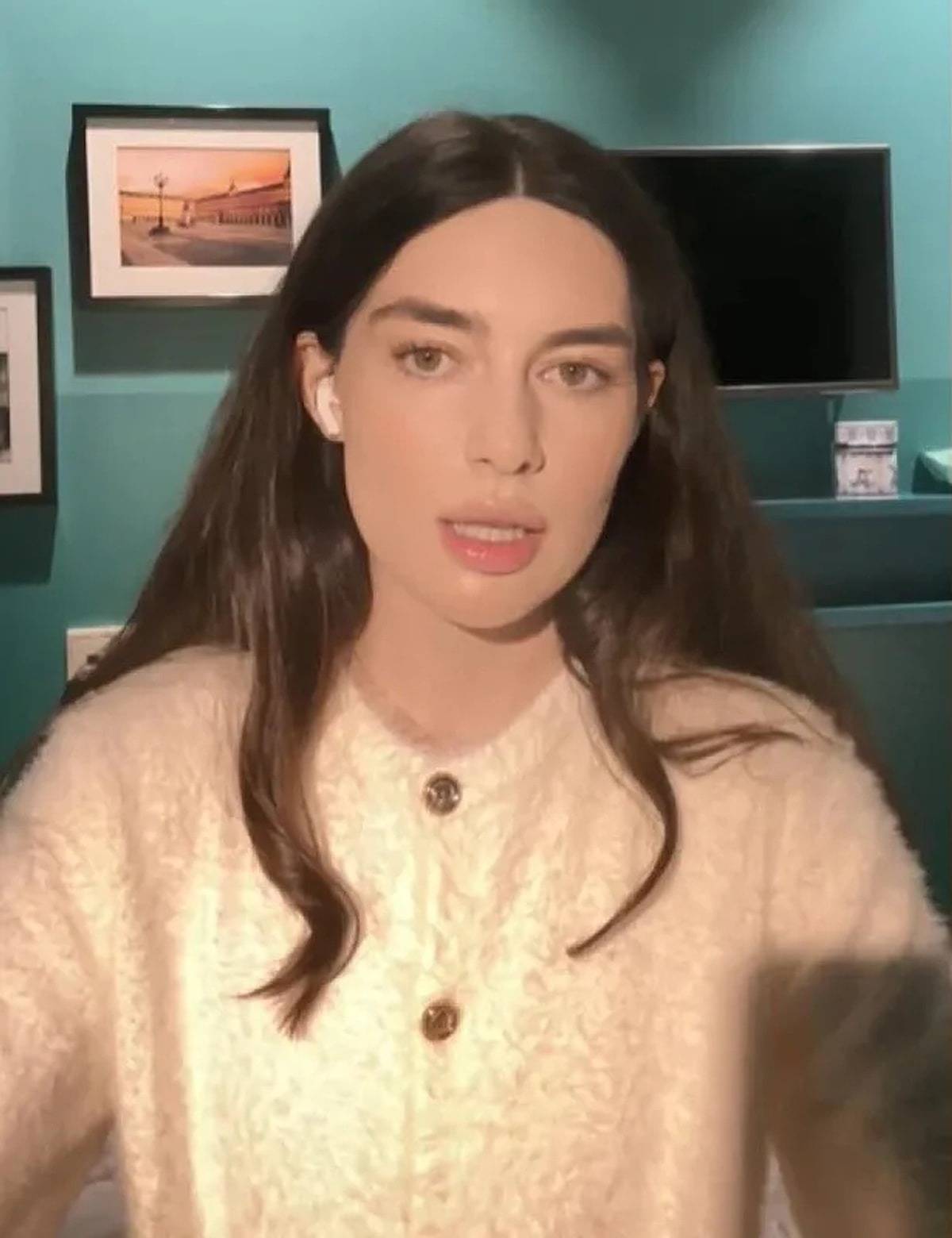 İş İnsanın Doğum Gününde Darp İddiası: Turist Maria Avdienko Eski Türkiye Güzeli Büşra Karakaş'tan Şikayetçi Oldu!