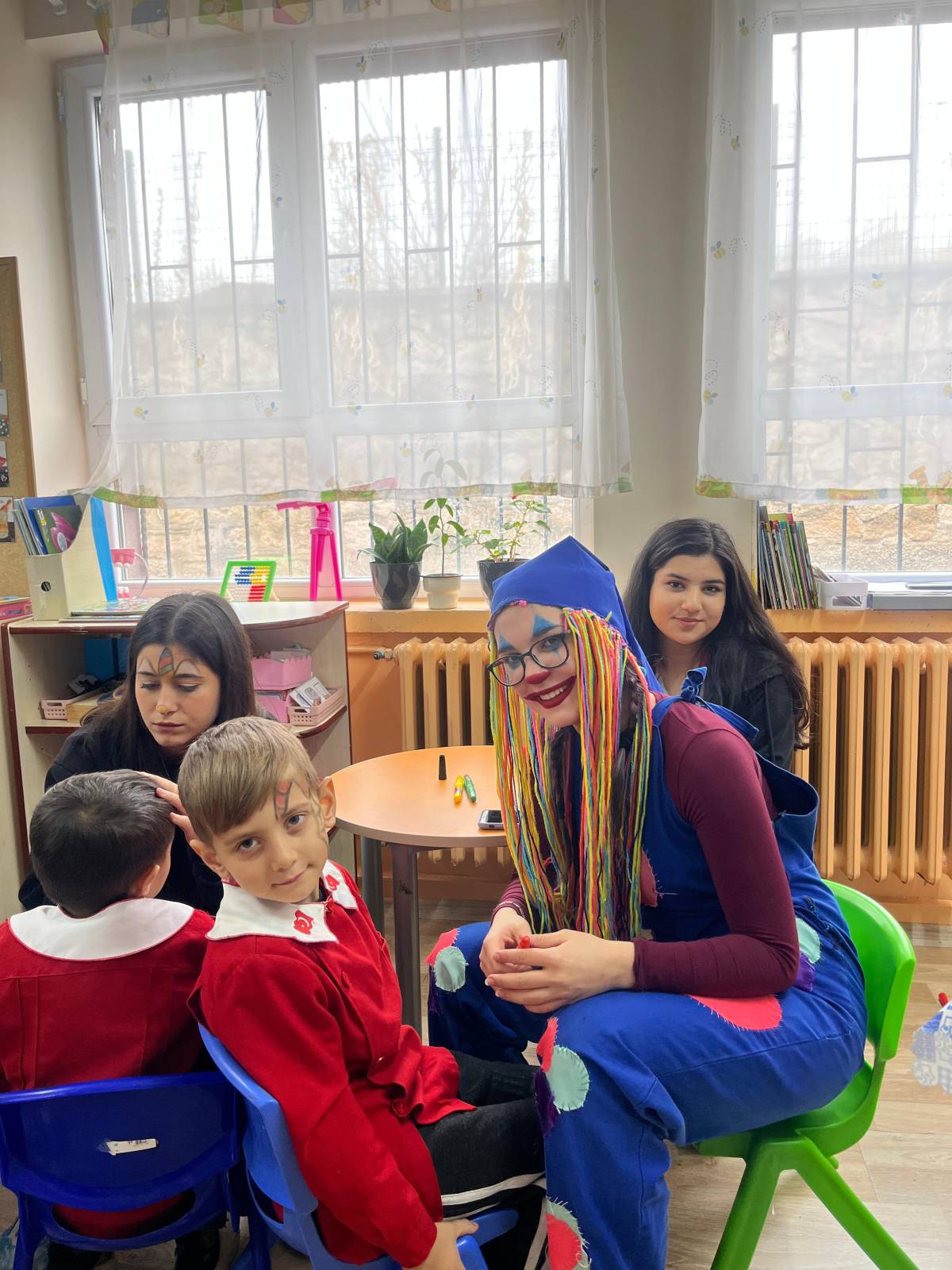 Rahmiye Sare Palalı Teknik Koleji Öğrencilerinden Minik Kalplere Dokunuş