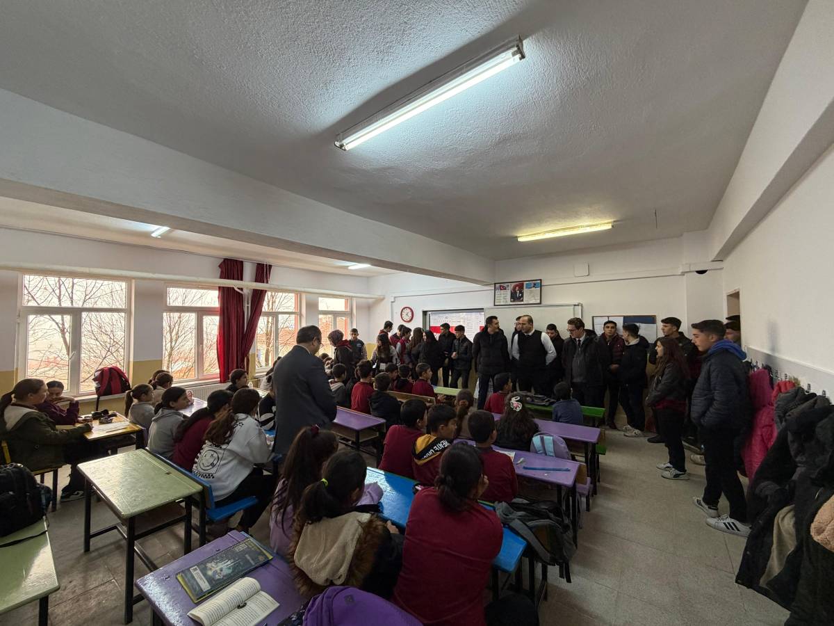 RSP Öğrencilerinden Köy Okullarına Örnek Dayanışma