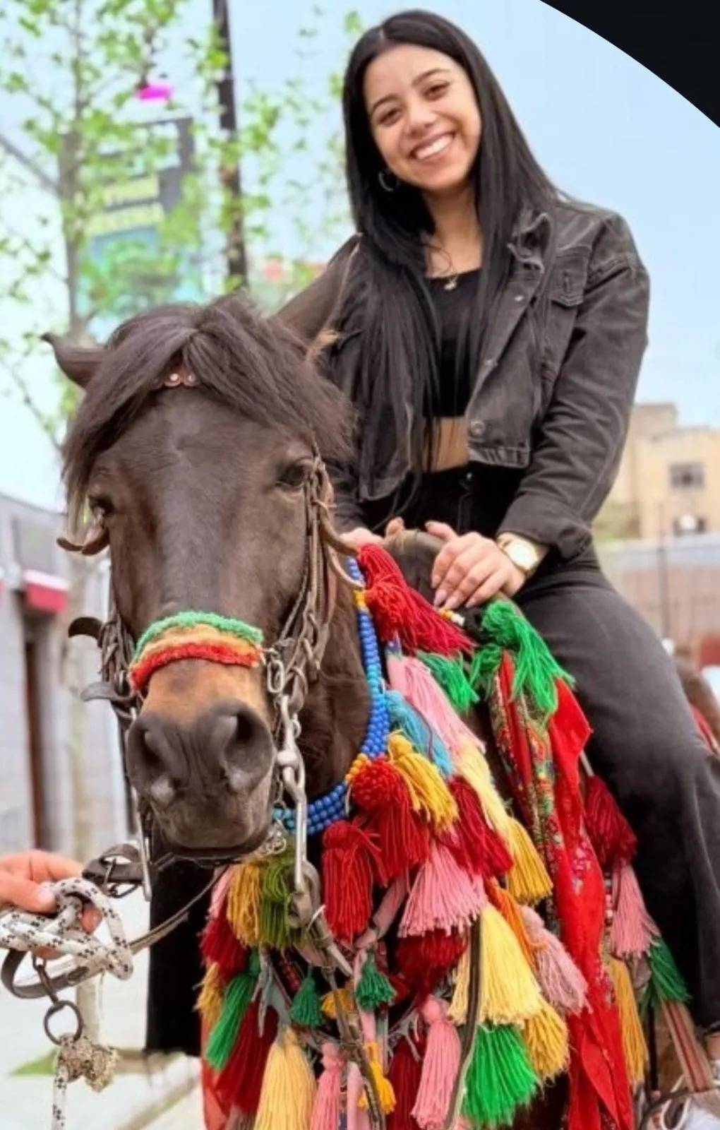 Antalya'da Sır Ölüm: 3 Aylık Evli Helin Kutlay Alnından Vurulmuş Halde Bulundu!