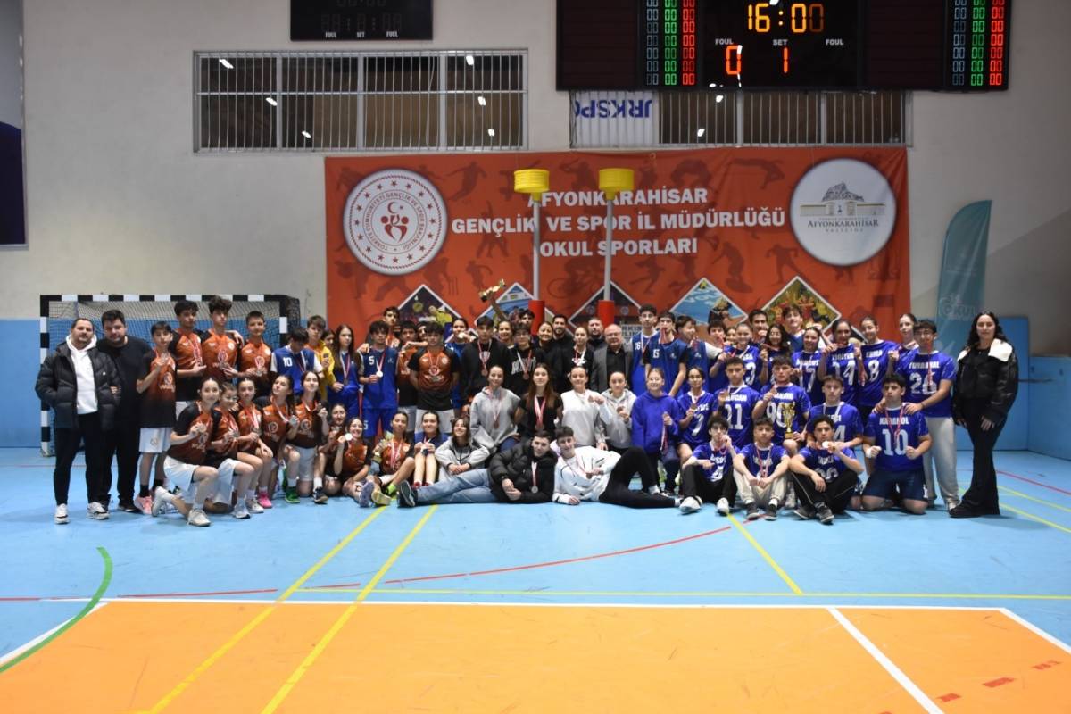 Afyonkarahisar’da Okul Sporları Korfbol Müsabakaları Tamamlandı
