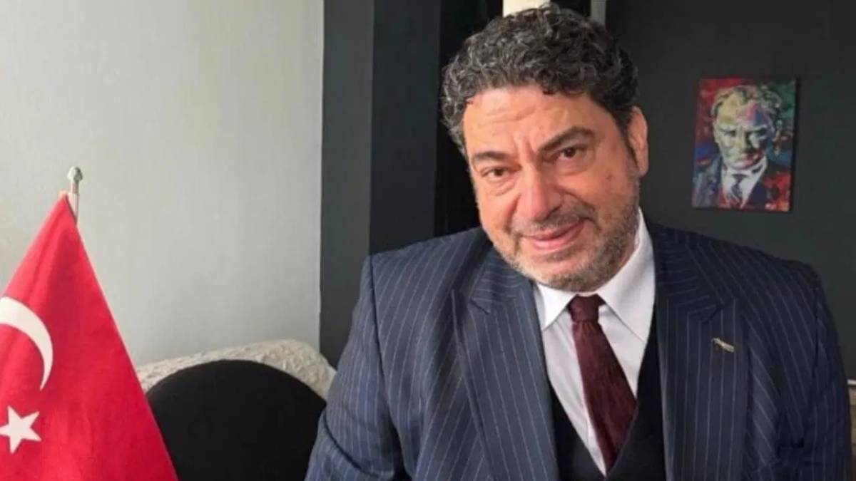 Ünlü Arabesk Sanatçısı Hakan Taşıyan Kalp Krizi Geçirdi: Sağlık Durumu Ciddiyetini Koruyor!