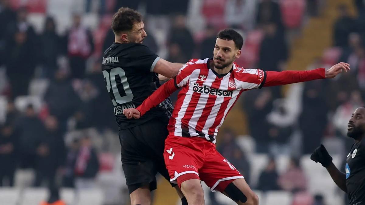 Sivasspor-Amedspor Maçında Kriz: Hakemler İstifa Etti!