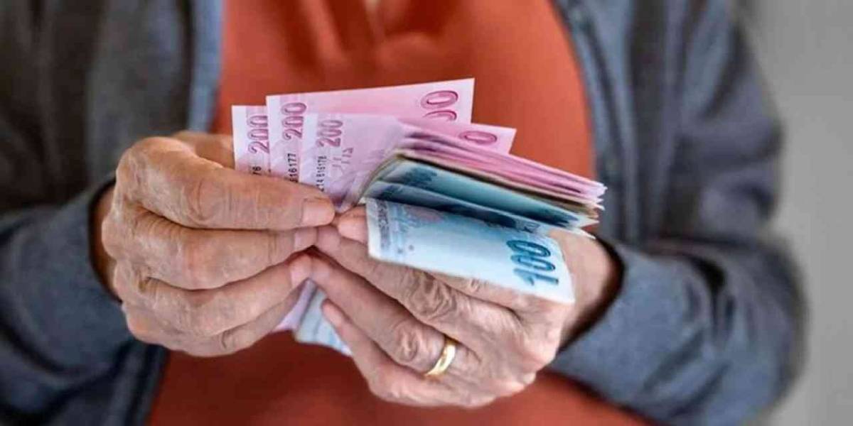 Ocak 2026 Emekli Promosyonları Güncellendi:  Ödemelerde Bankalar Yarışta!