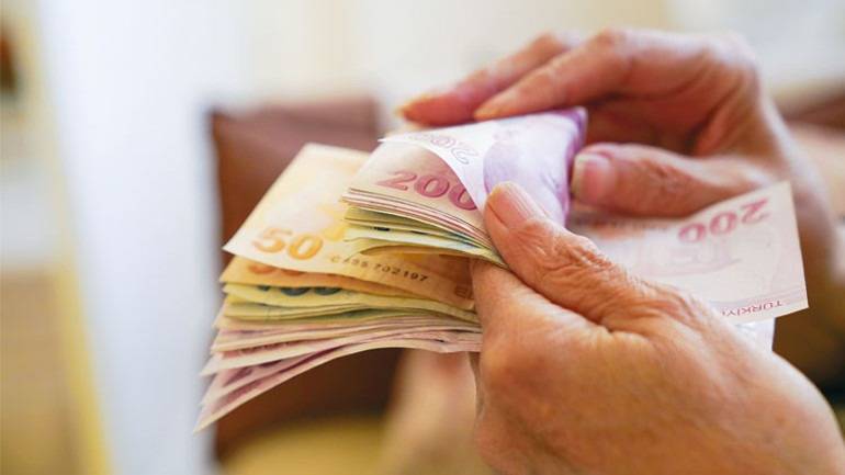 Emekli Bayram İkramiyesi 2026 Ne Kadar Olacak Ne Zaman Yatacak? Zam Geldi Mi?