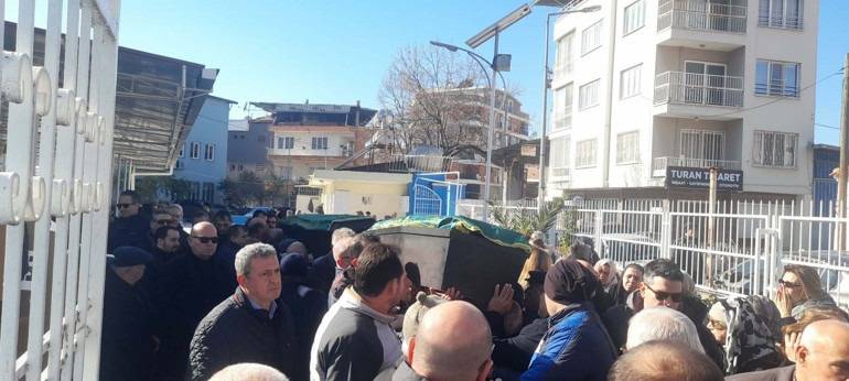 İzmir'de Bozulan Kombi Faciaya Neden Oldu: Anne ve Kızı Facia da Can Verdi!