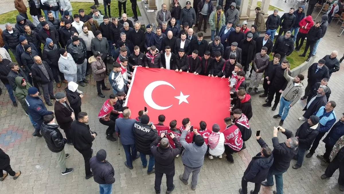 Afyonkarahisar Akharım’da 2026 Tertip Askerler Dualarla Uğurlandı