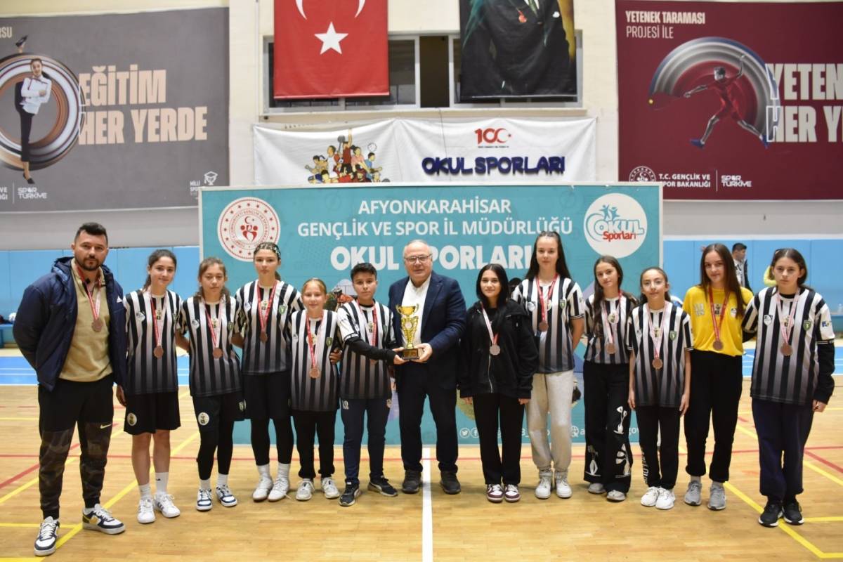Afyonkarahisar’da Yıldız Kızlar Futsal Heyecanı Sona Erdi