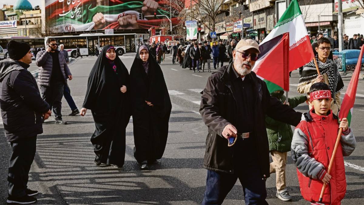 ABD Başkanı Donald Trump’tan İran Mesajı: “Yanlarında Dev Bir Donanmamız Var!”