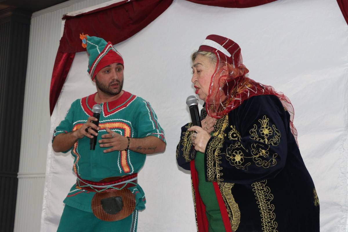 İscehisar’da “Karagöz ve Hacivat” Sahne Aldı, Minikler Eğlenceli Vakit Geçirdi