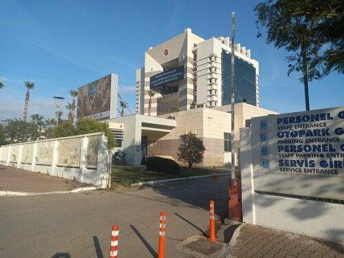 Antalya Büyükşehir Belediyesi ve ASAT'a Yolsuzluk ve Rüşvet Operasyonu: 15 Şüpheli Gözaltında!