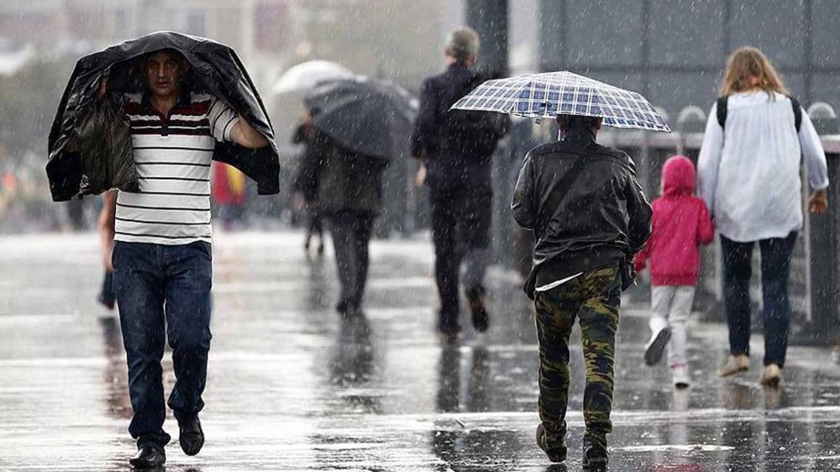 Hava Bir Anda Değişiyor- Sağanak, Kar ve Fırtına Geliyor: Meteoroloji Tarih Vererek Uyardı!