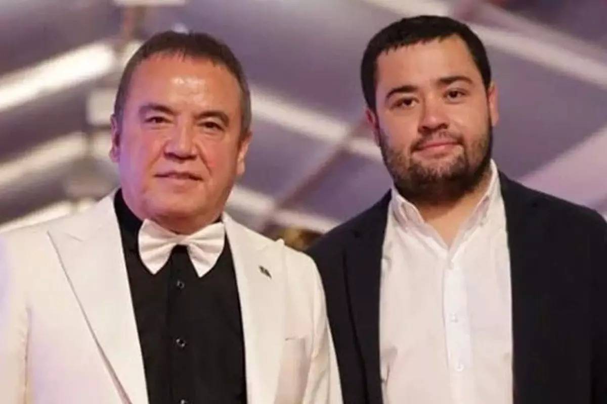 SON DAKİKA- Muhittin Böcek’in Oğlundan Sevgililerine Milyonluk Hediyeler!