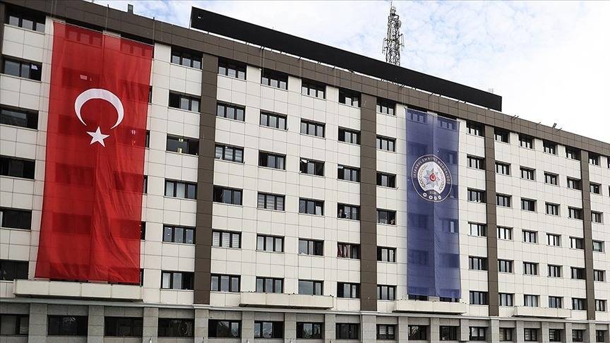 Yalova Emniyet Müdürü Ümit Bitirik Merkeze Alındı, Yeni Atamalar Resmî Gazete’de Yayımlandı!