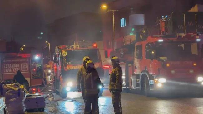 SON DAKİKA | İstanbul Ataşehir’de Mermer Atölyesinde Yangın!