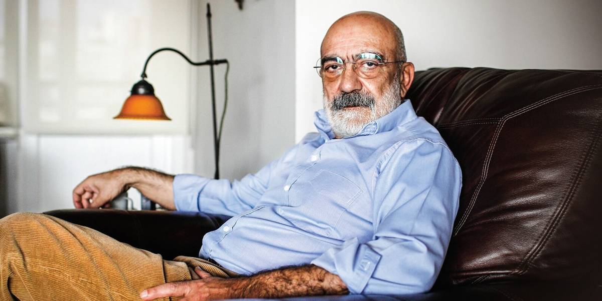 Ahmet Altan Kimdir? Cezaevine Girmesinin Nedeni ve Yargılama Süreci!
