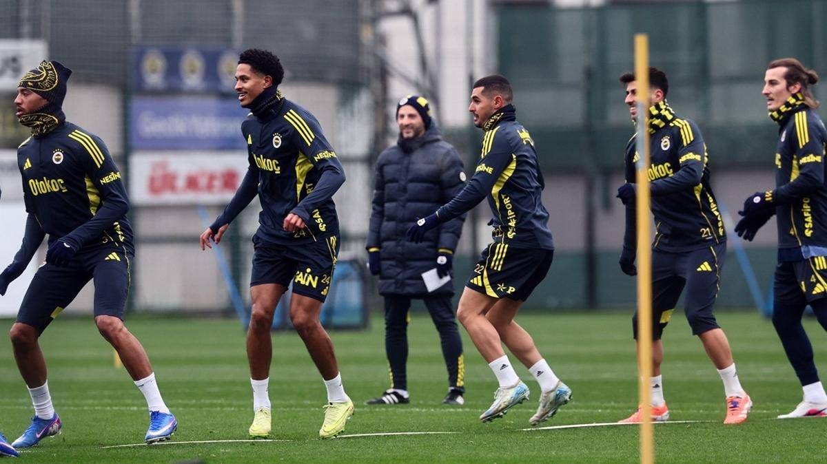 Fenerbahçe - Kasımpaşa Maçı Ne Zaman, Saat Kaçta, Hangi Kanalda?