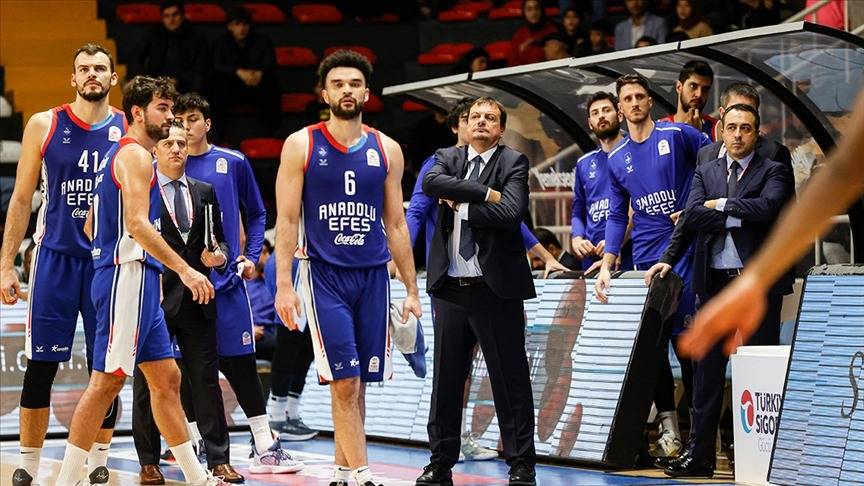 Anadolu Efes – Zalgiris Maçı Ne Zaman? Saat Kaçta ve Hangi Kanalda Yayınlanacak?