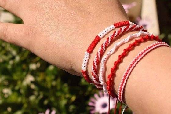 Marteniçka Zamanı Geldi mi?  Marteniçka Ne Zaman Takılır, Hangi Bileğe Bağlanır, Ne Zaman Çıkarılır?