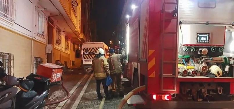 Esenyurt’ta 5 Katlı Binanın Çatısı Alevlere Teslim Oldu!